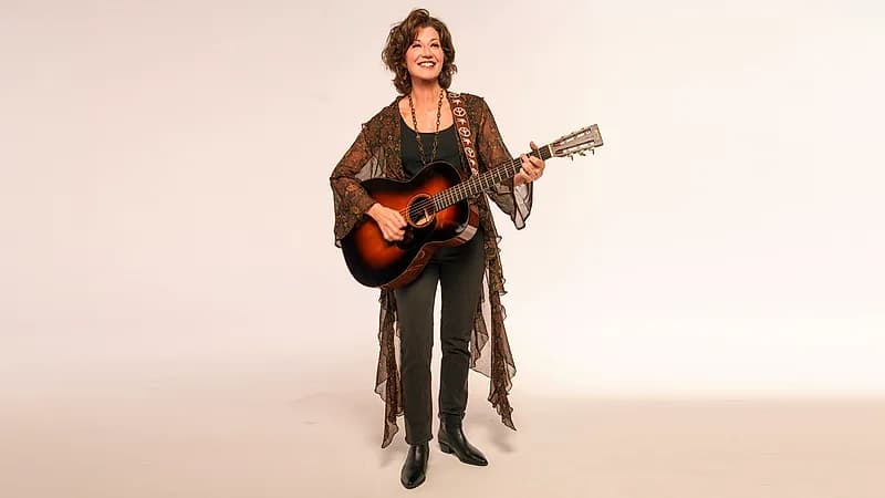 Christmas Together with Amy Grant | Official Ticket + Hotel Packages