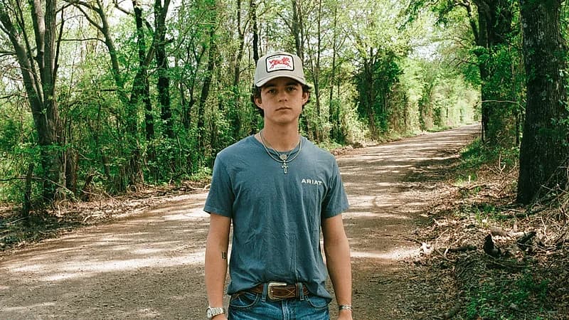 Waylon Wyatt - Dustpiles World Tour