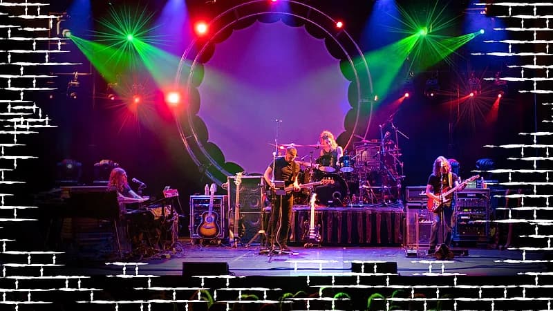 North Carolina Symphony - The Music Of Pink Floyd With The Machine