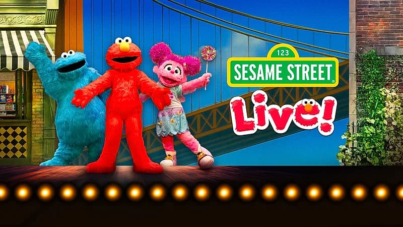 Elmo's Got the Moves